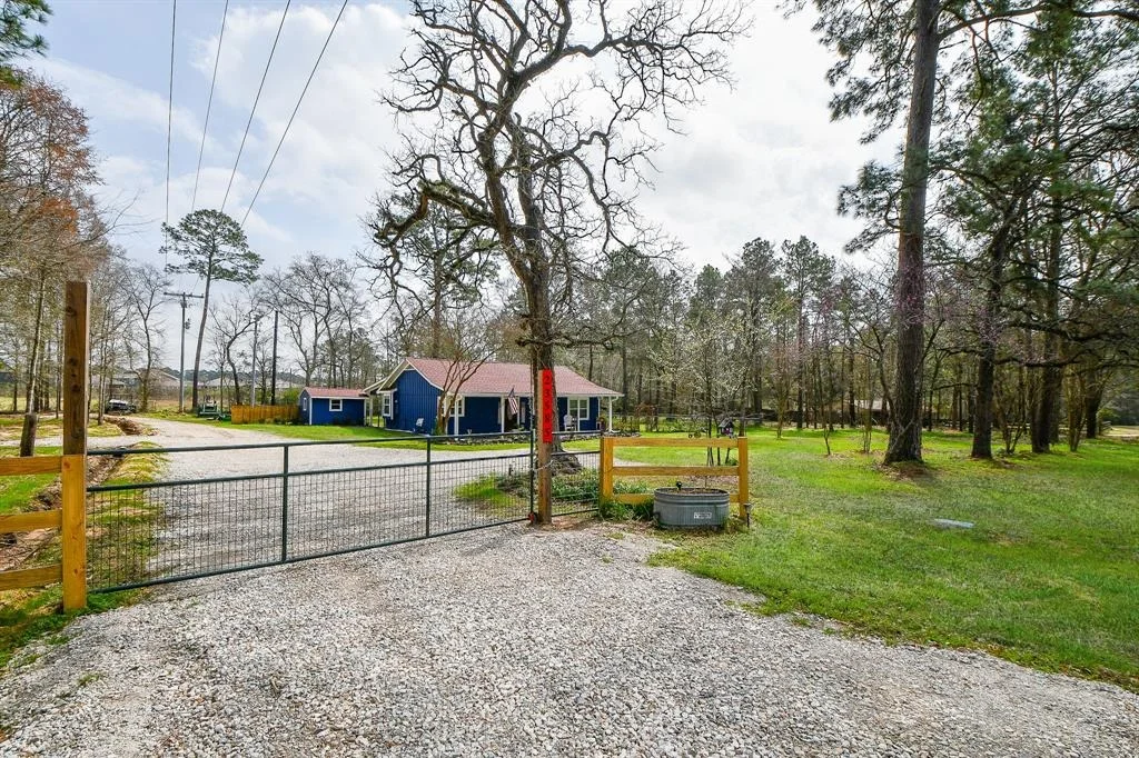 Photo of 23585 Joseph Road