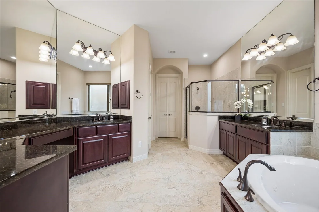 Photo of 2915 Sentry Oak Way