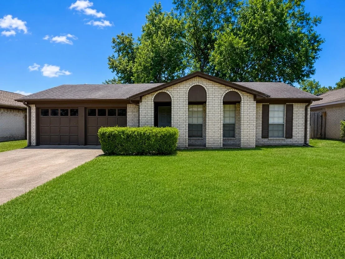 Photo of 8918 Indian River Drive