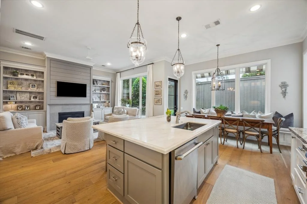 Photo of 1529 Cunningham Parc Lane