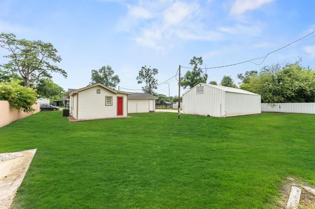 Photo of 6111 Glen Lee Drive