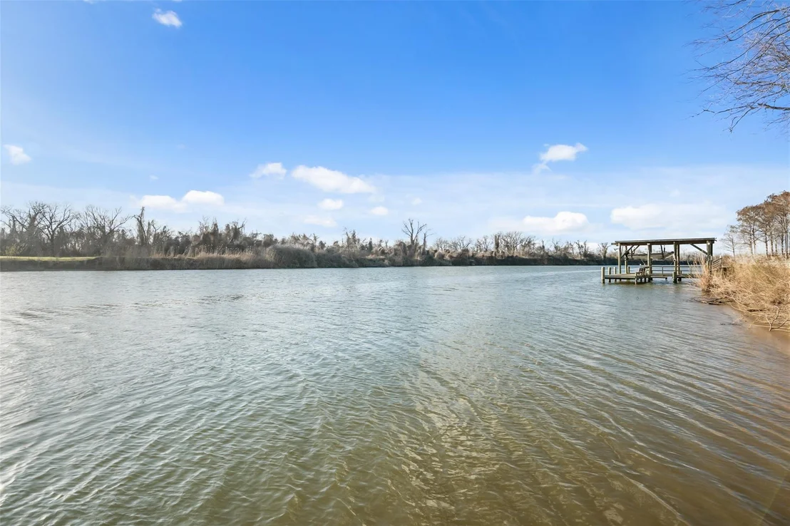 Photo of 414 County Road 243