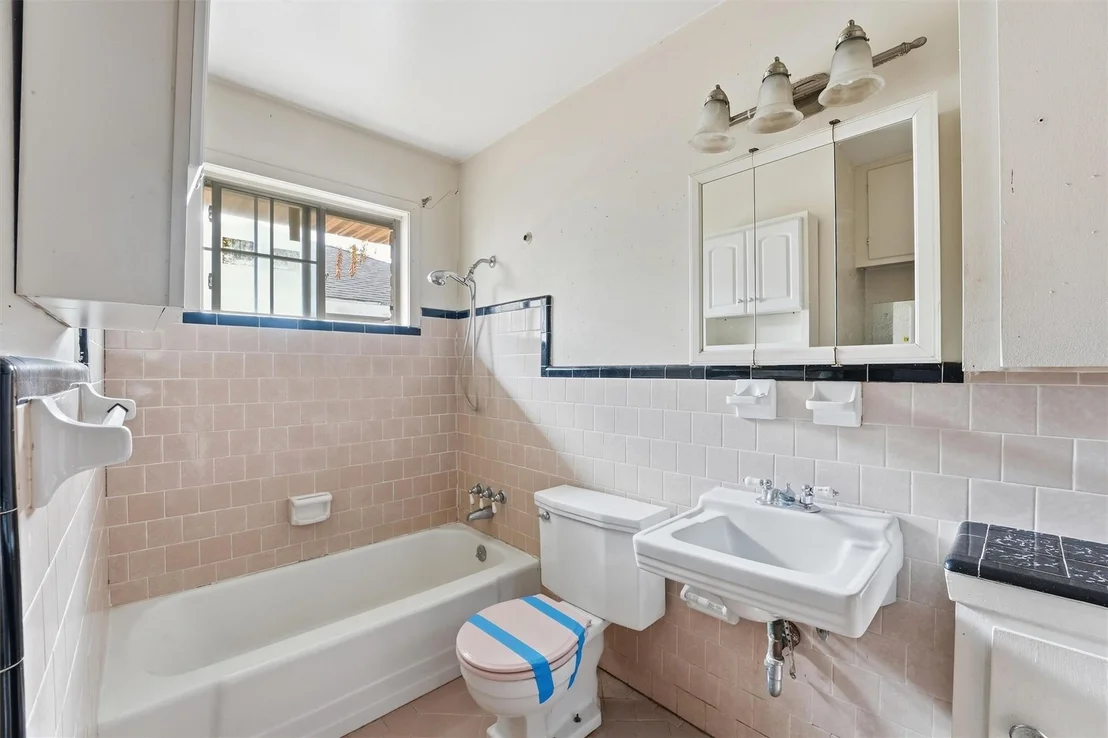 Photo of 11614 Mullins Drive