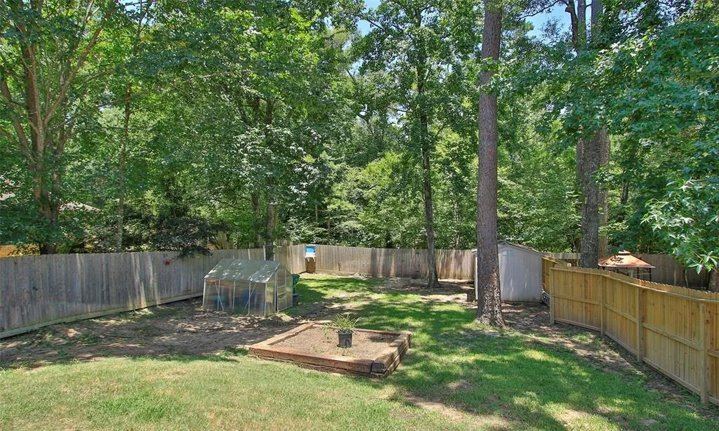 Photo of 10554 Parkside Drive
