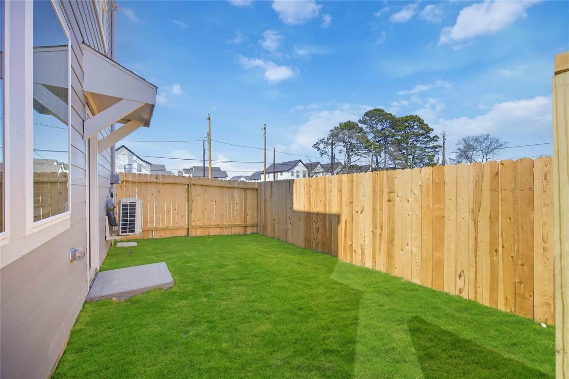 Photo of 7822 Rose Stem Drive
