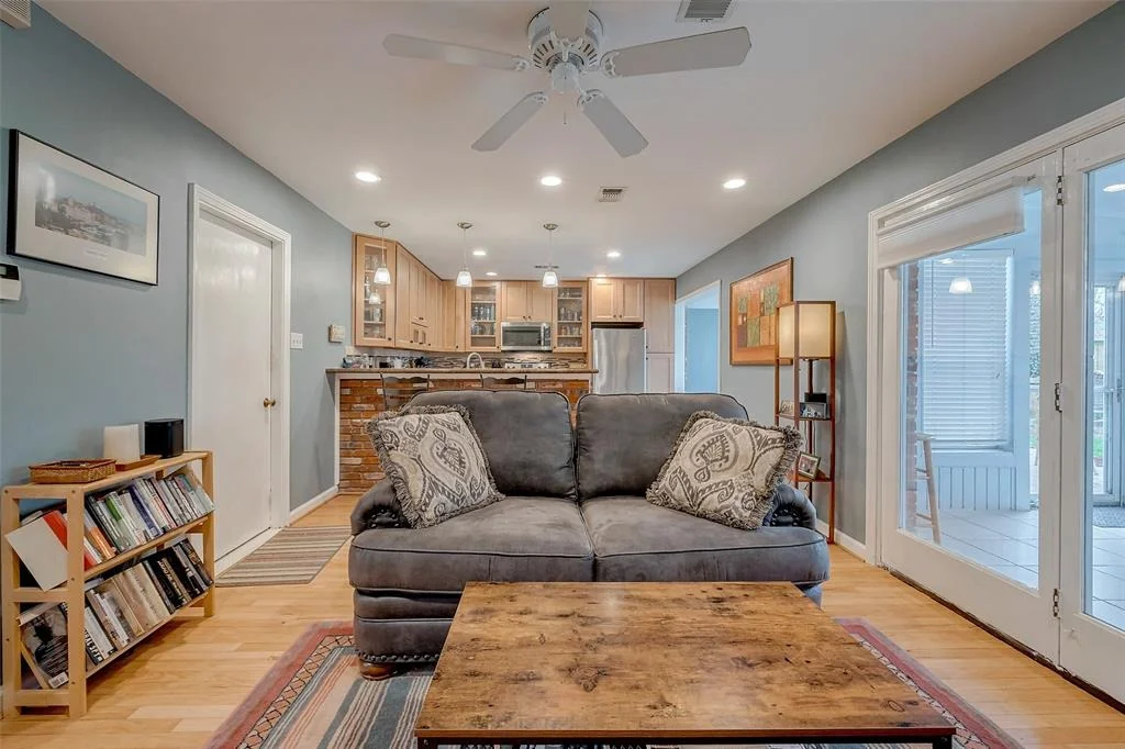 Photo of 5810 Southminster Drive