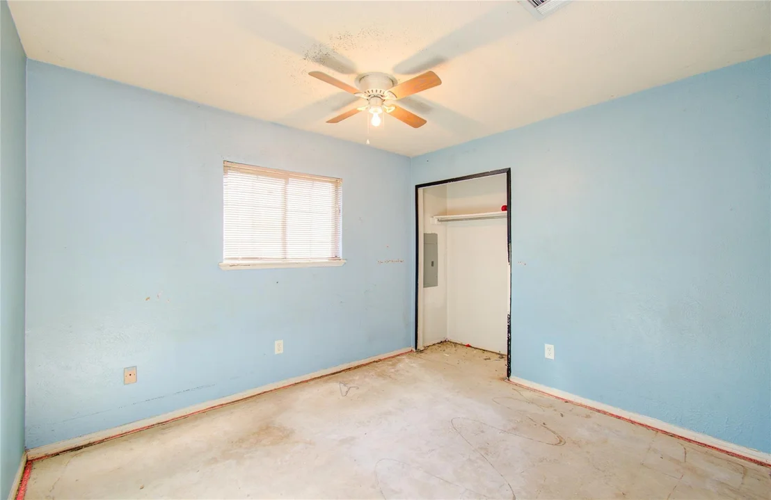 Photo of 8014 Streamside Drive