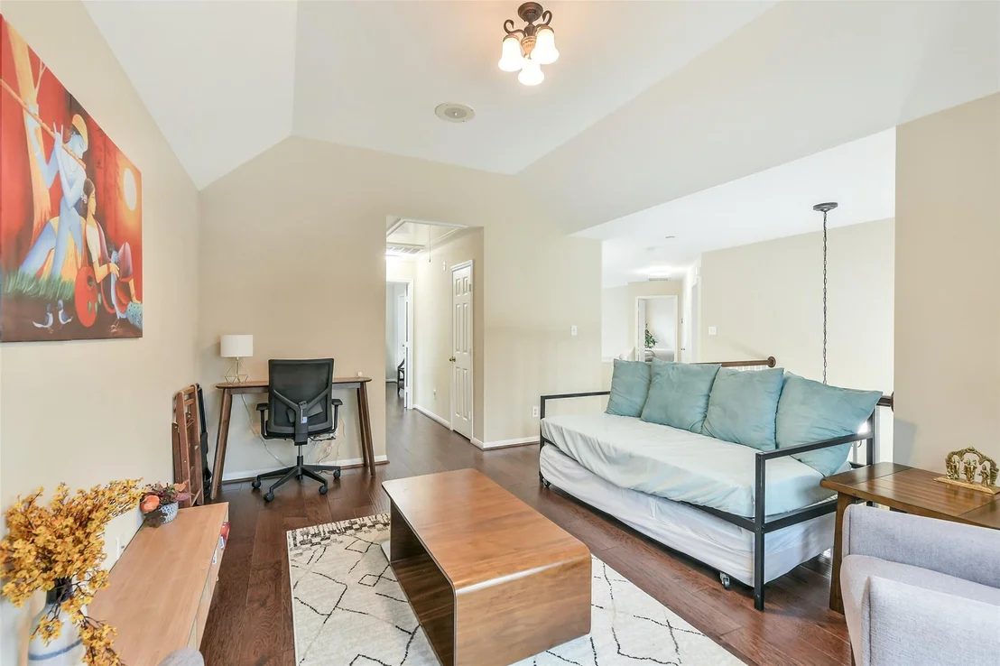 Photo of 3234 Shadowleaf Drive