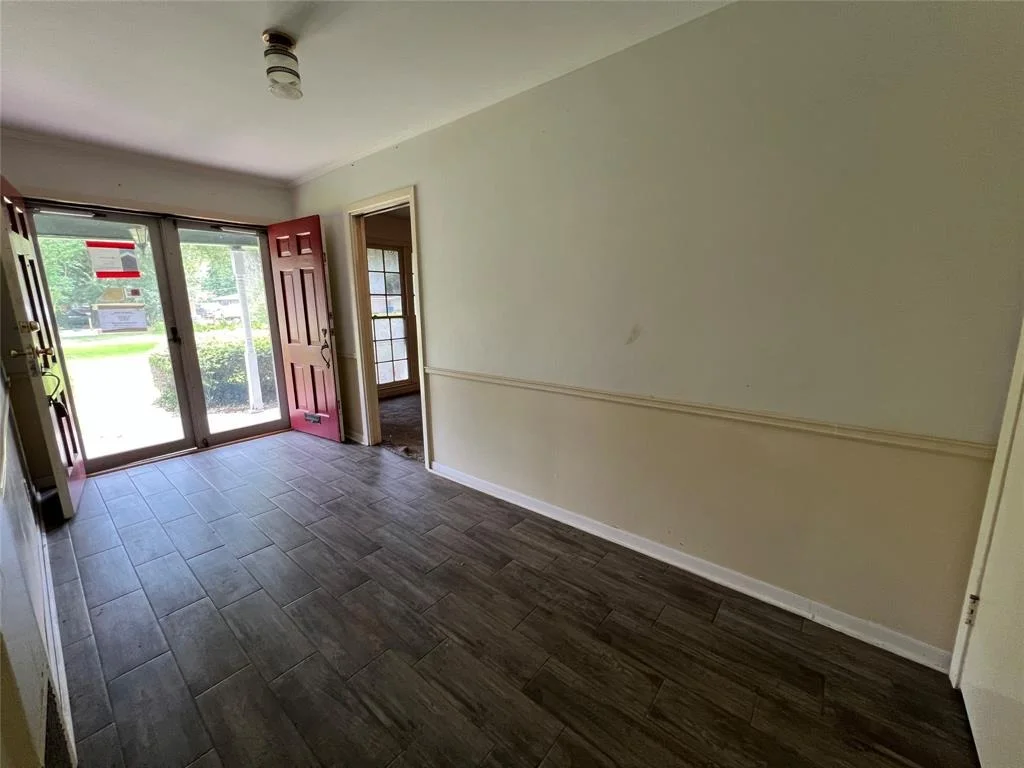 Photo of 5530 Bristol Drive
