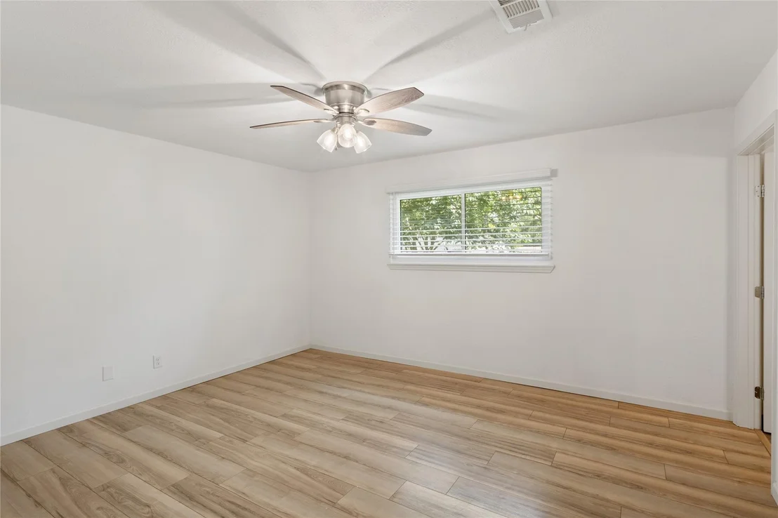 Photo of 217 Wellwood Lane