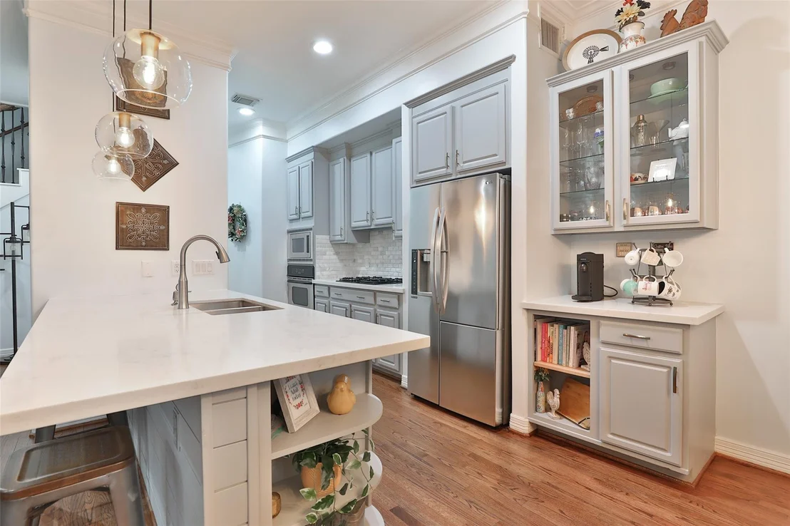 Photo of 827 Garden Trace Lane