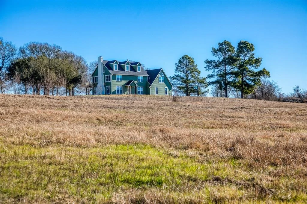 Photo of 460 Brazos Ct