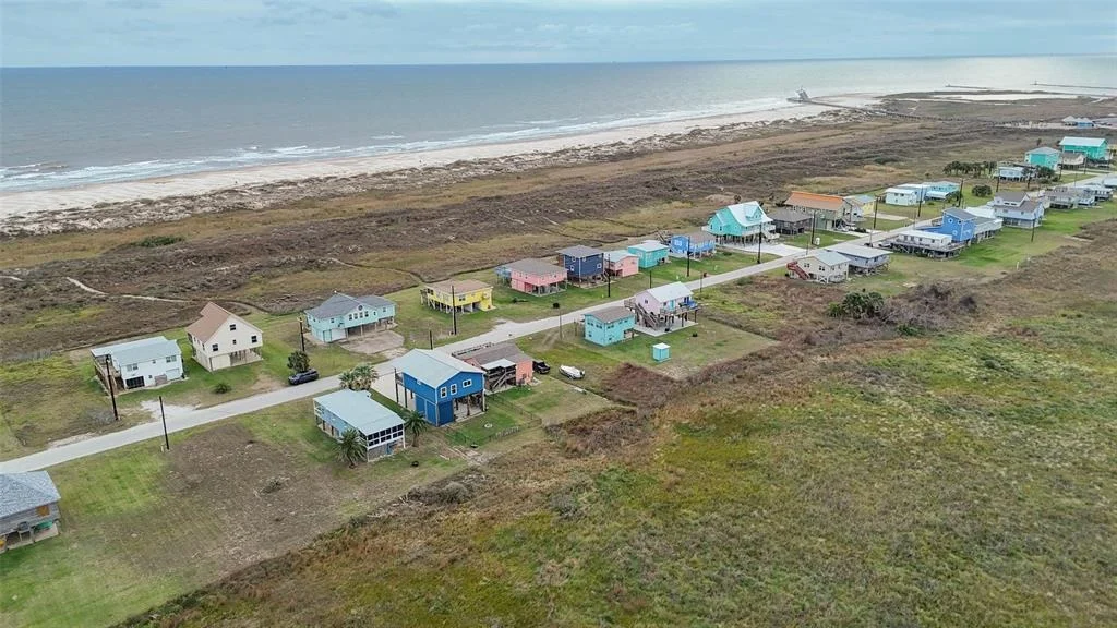 Photo of 385 Beachfront Drive