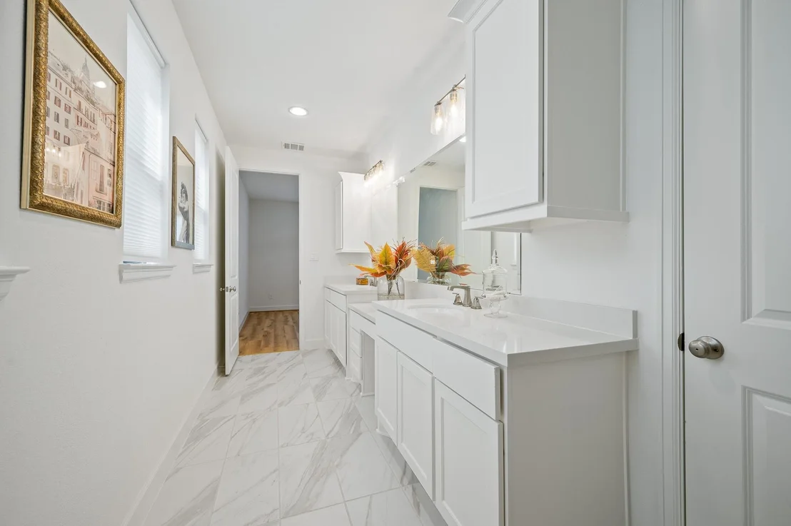 Photo of 6618 Mirabeau Lane