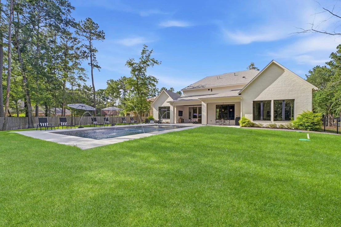 Photo of 27711 N Ossineke Drive