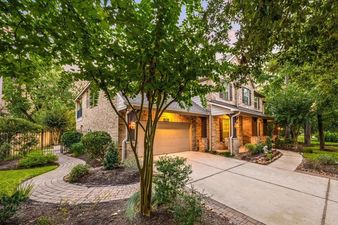 Photo of 50 N Beech Springs Circle