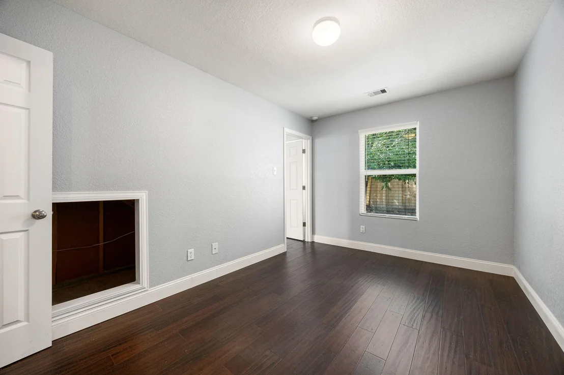 Photo of 9921 Kingfisher Drive