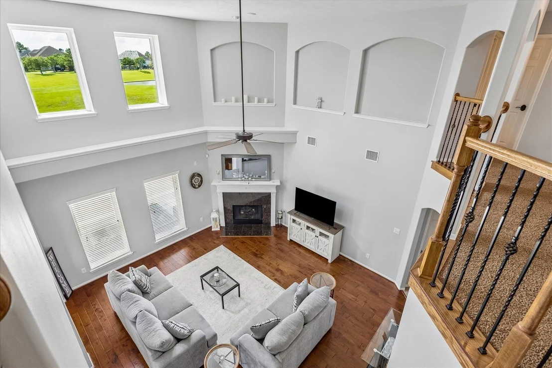 Photo of 14307 Lakepointe Bend Lane