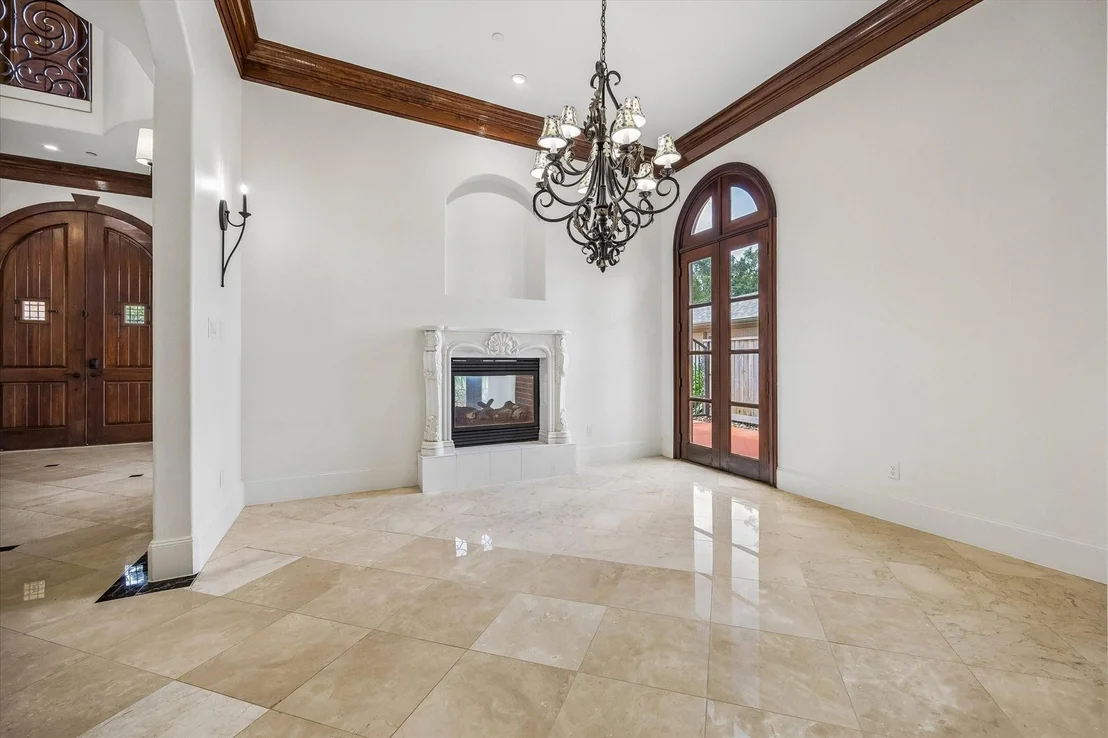 Photo of 8448 Westview Drive