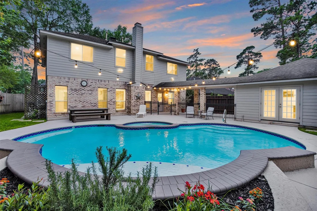 Photo of 6010 Charrington Drive