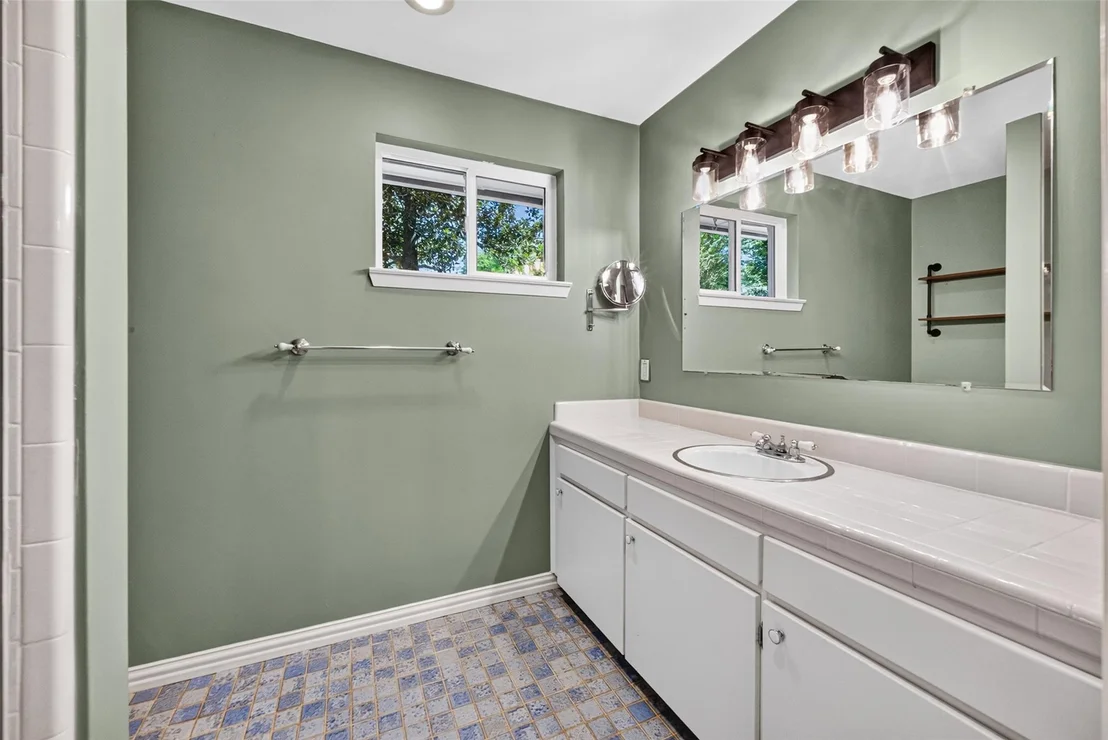 Photo of 10711 Braewick Drive