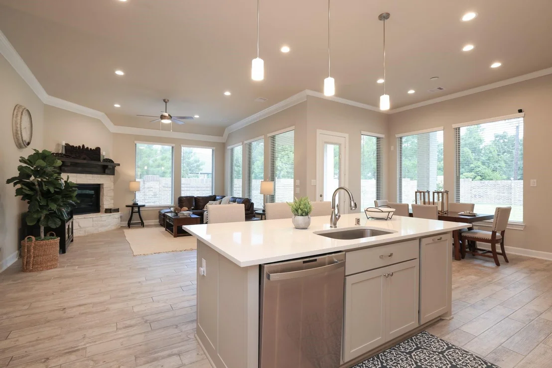 Photo of 4562 Silver Moon Drive