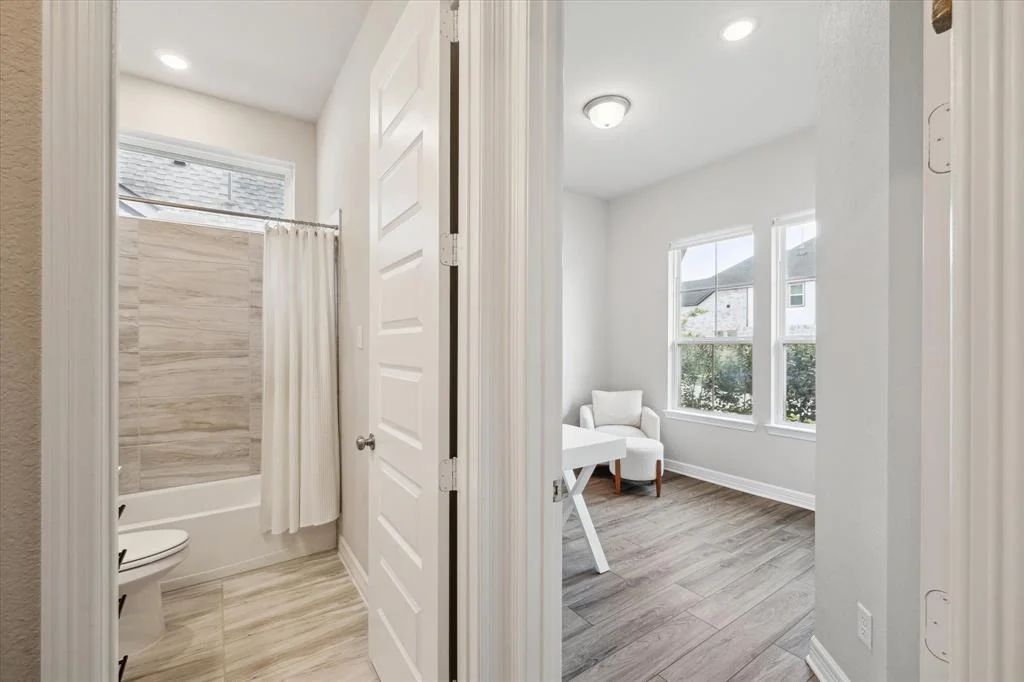 Photo of 9727 Birchwood Hollow Trail