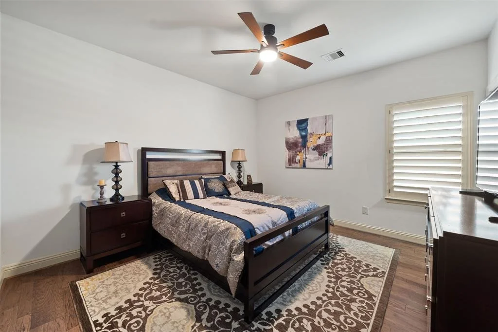Photo of 46 N Player Manor Circle