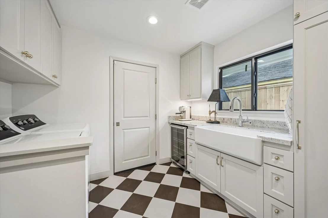Photo of 1607 Haverhill Drive