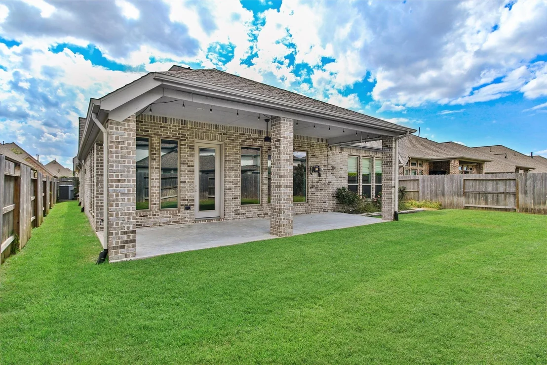 Photo of 4085 Emerson Cove Drive