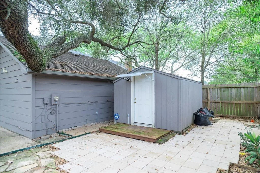 Photo of 18310 Spellbrook Drive