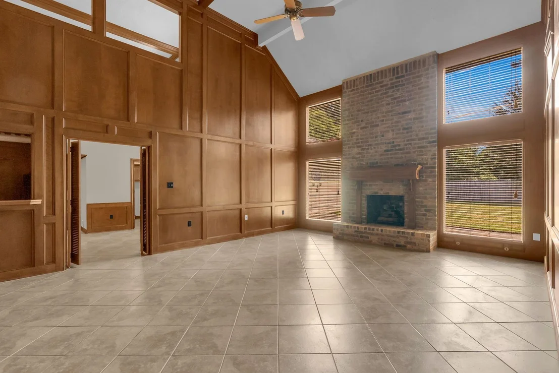 Photo of 8111 Northbridge Drive