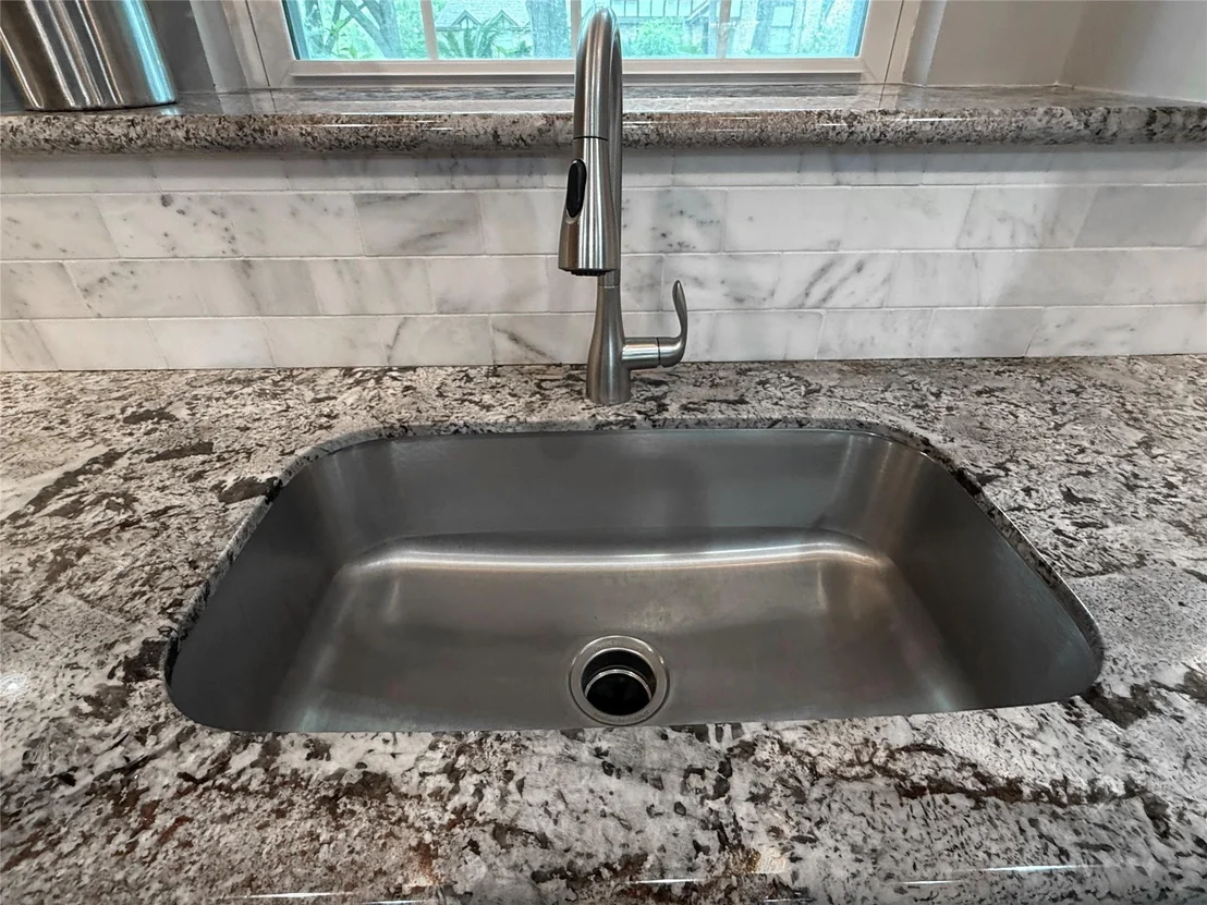 Photo of 18019 Shadow Valley Drive