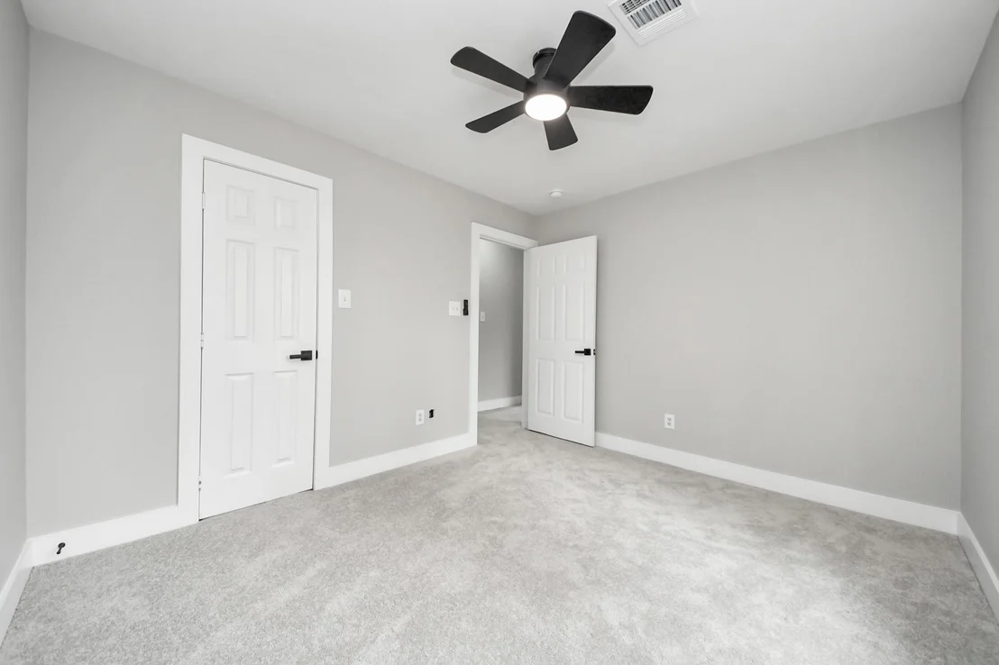 Photo of 18884 Iris Lane