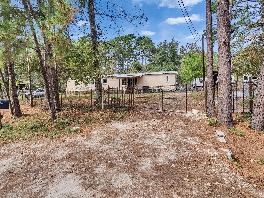 Photo of 14321 Forest Circle E