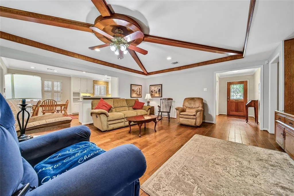 Photo of 1115 Thornton Road