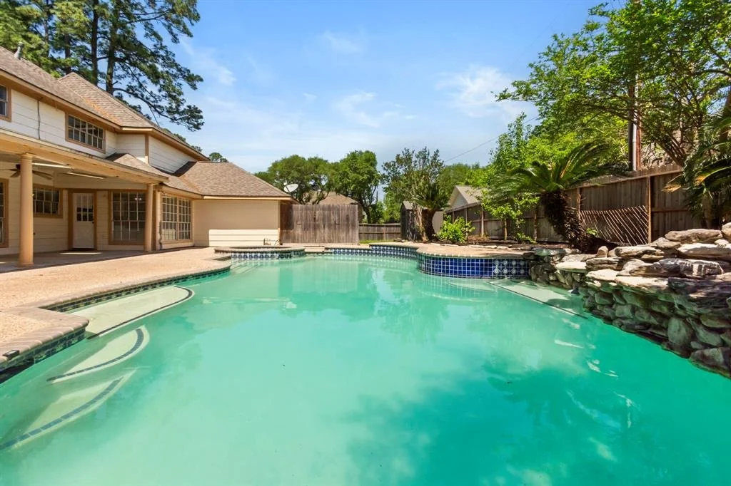 Photo of 18318 Mahogany Forest Drive