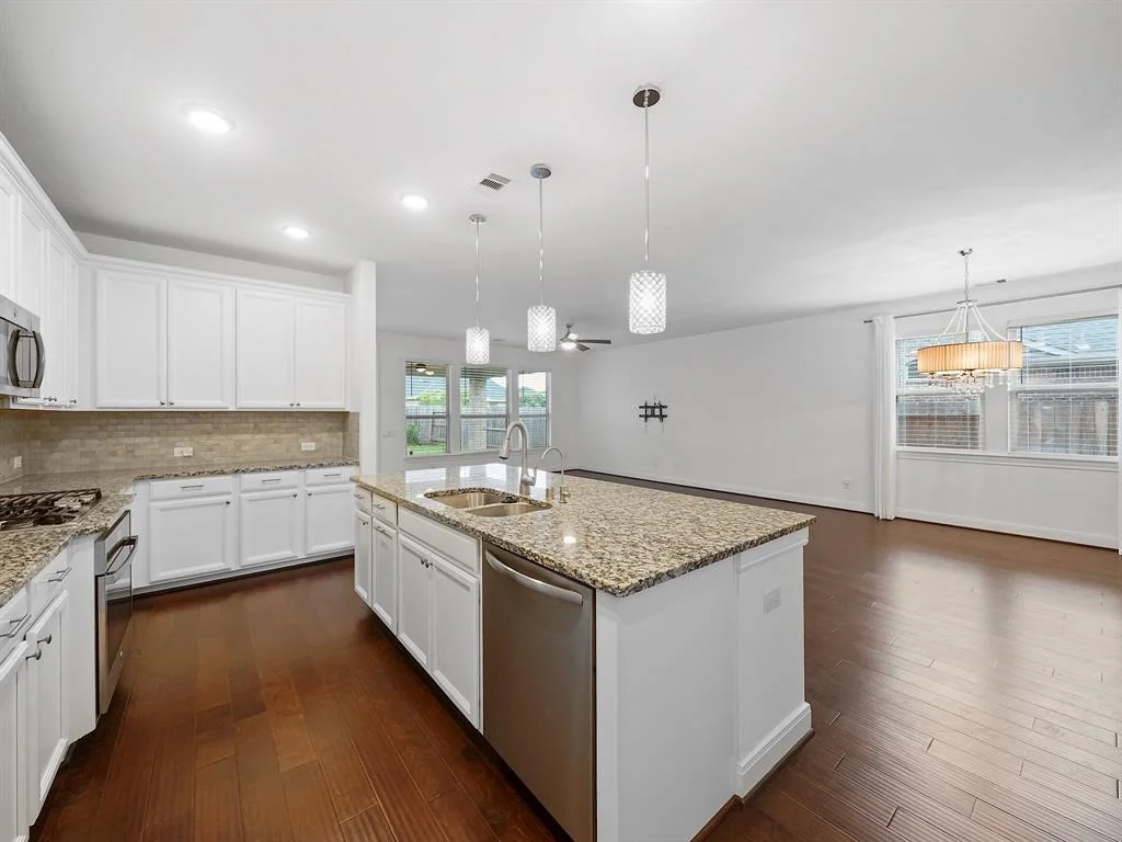 Photo of 5923 Pedernales Bend Lane