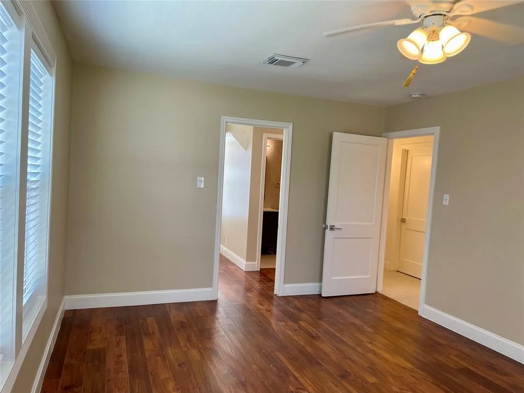 Photo of 1635 Chippendale Road
