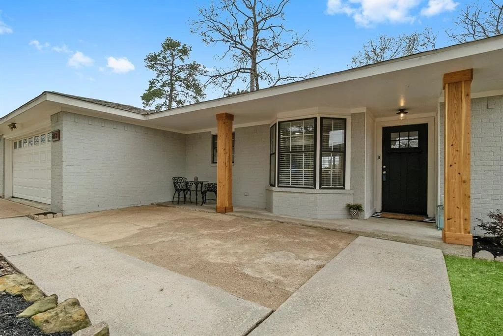 Photo of 8834 Spring Woods Drive