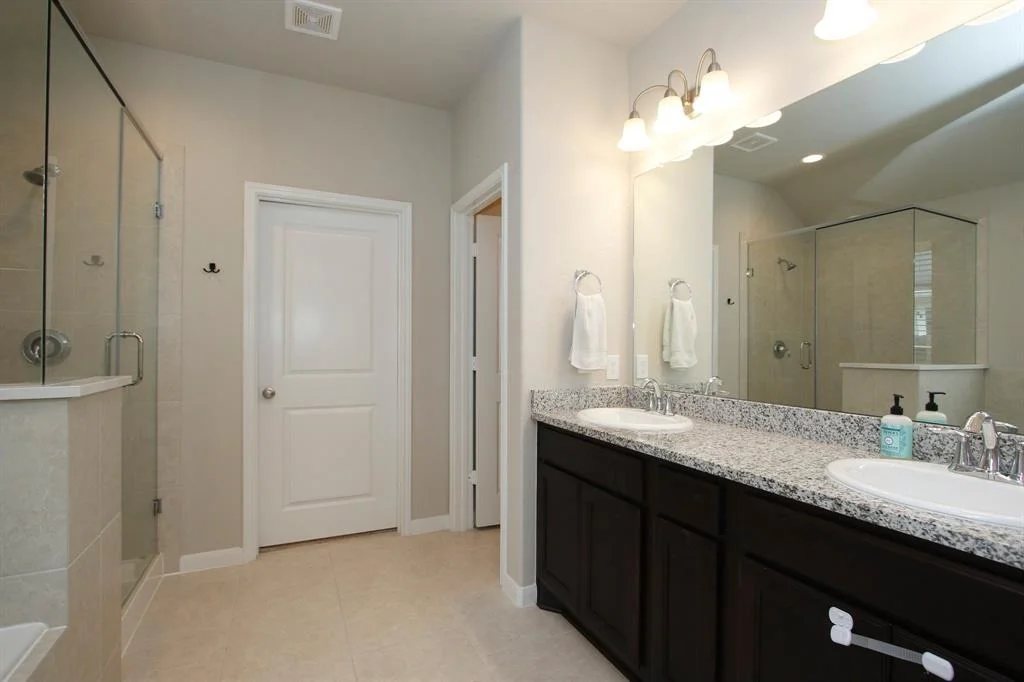 Photo of 2339 Hagerman Road