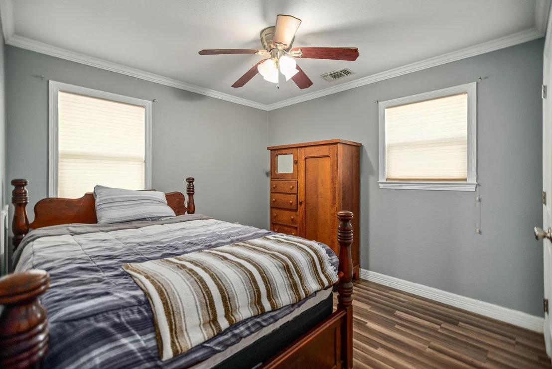Photo of 654 Calumet Drive