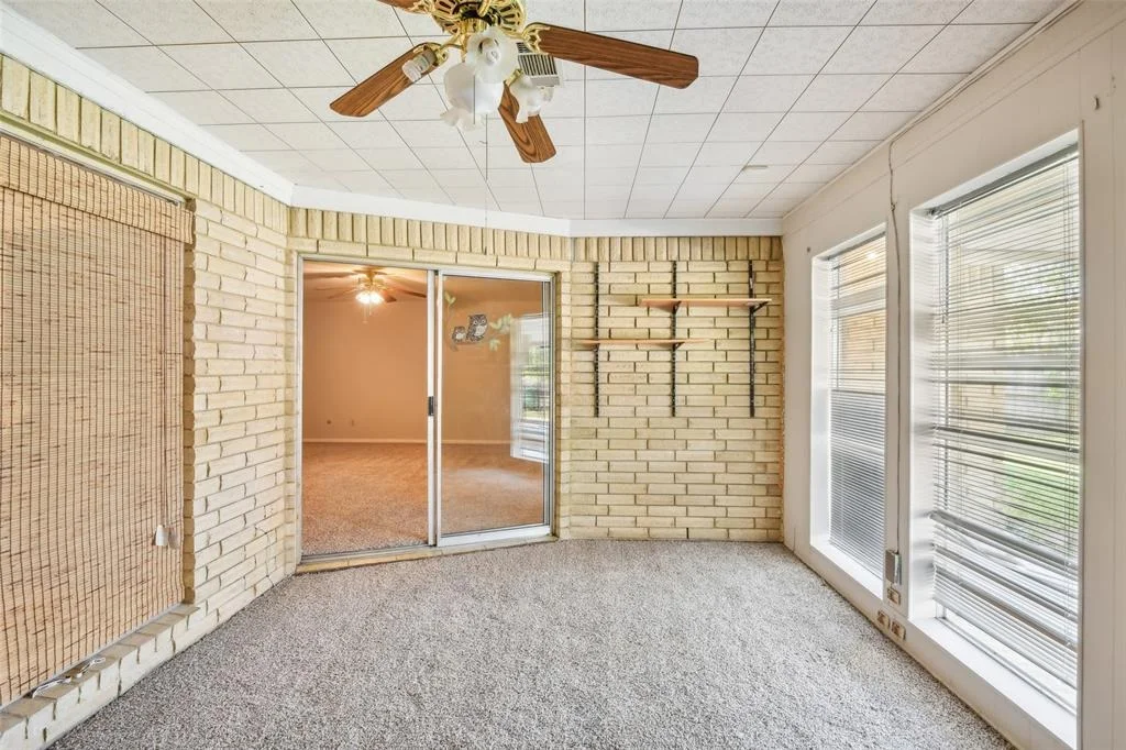 Photo of 5502 Moss Glenn Lane