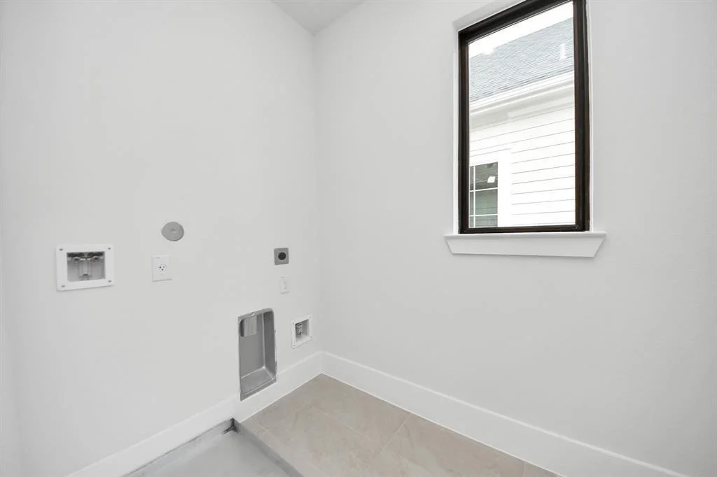 Photo of 405 Forest Reserve Place