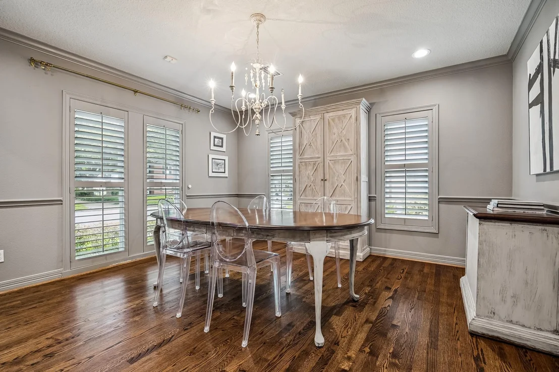 Photo of 3214 Sunset Boulevard