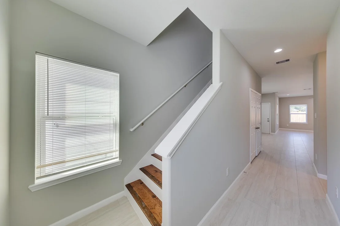 Photo of 309A De Haven Street