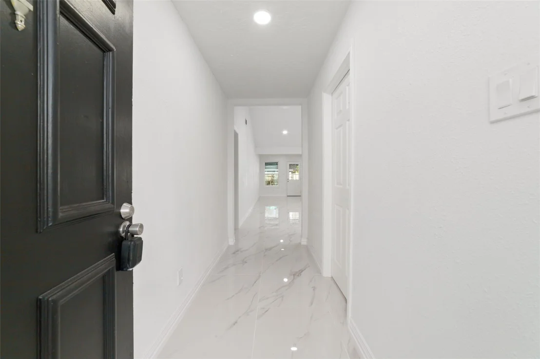 Photo of 11434 Sharpview Drive