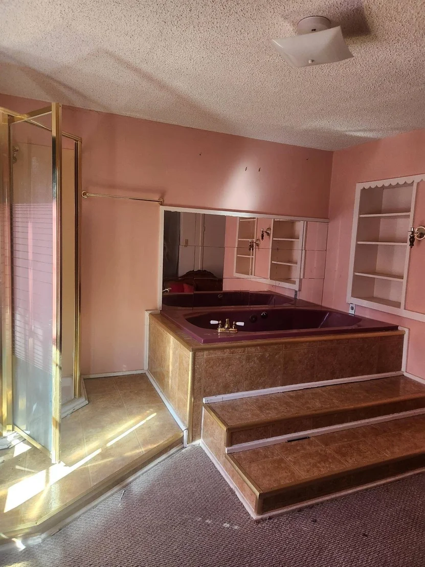 Photo of 1122 Desirable Lane