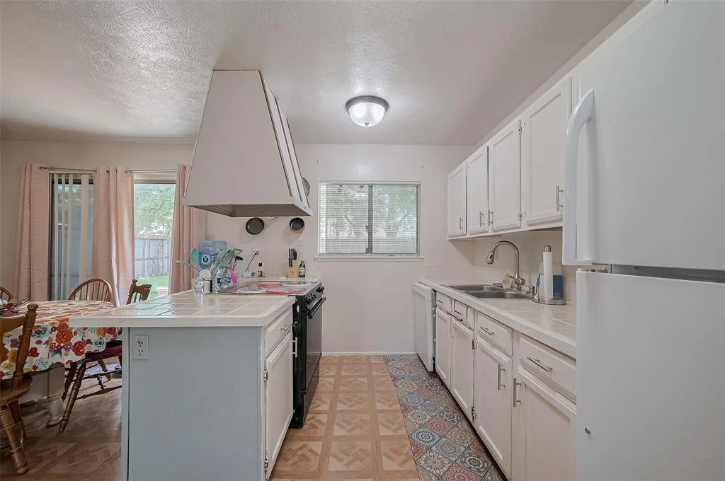 Photo of 634 Stonewall Drive