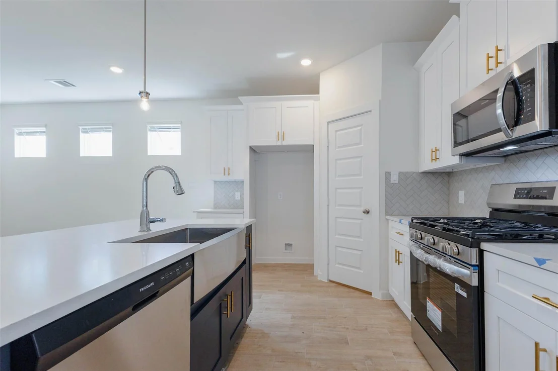 Photo of 1115 Santee Court